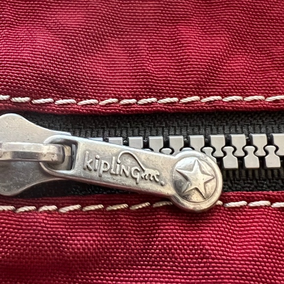 Kipling Deep Red Waist Belt Sporty Fanny Pack Crinkled Nylon Bag Vtg - Picture 6 of 13